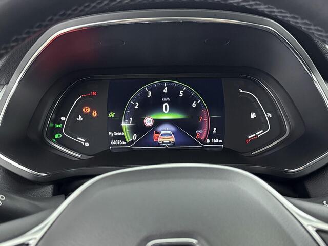 Renault CAPTUR 1.3 TCe Intens 130PK | Trekhaak | Navigatie 9,3'' | Stoelverwarming | 360 Graden Camera | Climate Control | Half-Lederen Bekleding | Apple CarPlay & Android Auto
