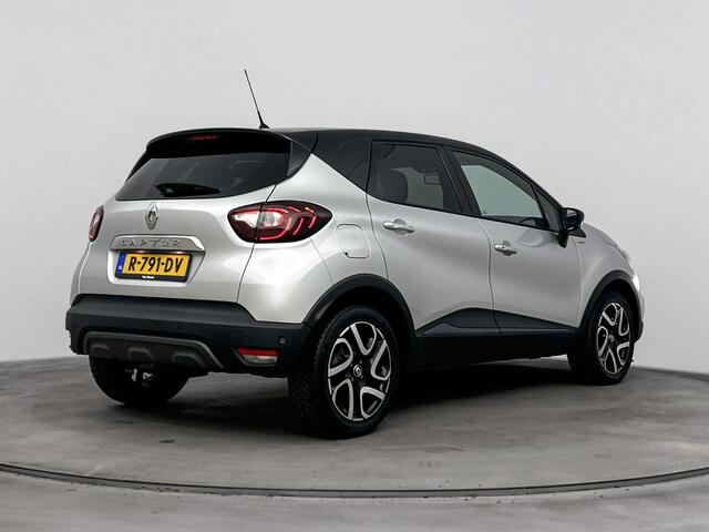 Renault CAPTUR 1.3 TCe Intens | Airco Automatisch | Achteruitrijcamera | Apple Carplay/Android Auto | Blind Spot Warning | BOSE Audio | Cruise Control | Easy Park Assist | Keyless | Parkeersensoren Rondom |