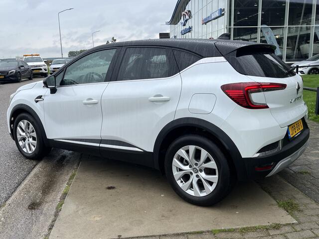Renault CAPTUR 1.6 E-Tech Plug-in Hybrid 160PK Intens / Camera / Parkeerhulp V+A / Climate / LMV /