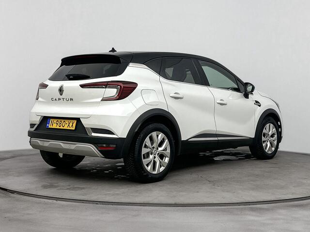 Renault CAPTUR 1.0 TCe 90Pk Intens | Navigatie | Apple & Android Carplay | Parkeersensoren Voor & Achter | Achteruitrijcamera | Cruise Control & Snelheidsbegrenzer | Privacy Glass | Licht & Regensensor |