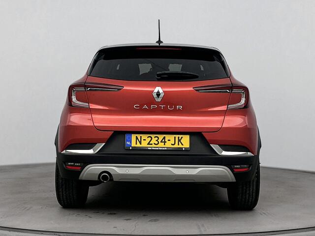 Renault CAPTUR 1.0 TCe 100Pk Intens | Navigatie | Climate Control | Cruise Control | Trekhaak Afneembaar | Parkeersensoren incl. 360 Camera | Apple Carplay/Android Auto | Keyless Entry & Start | Regen-en Lichtsensor | Lichtmetalen Velgen |