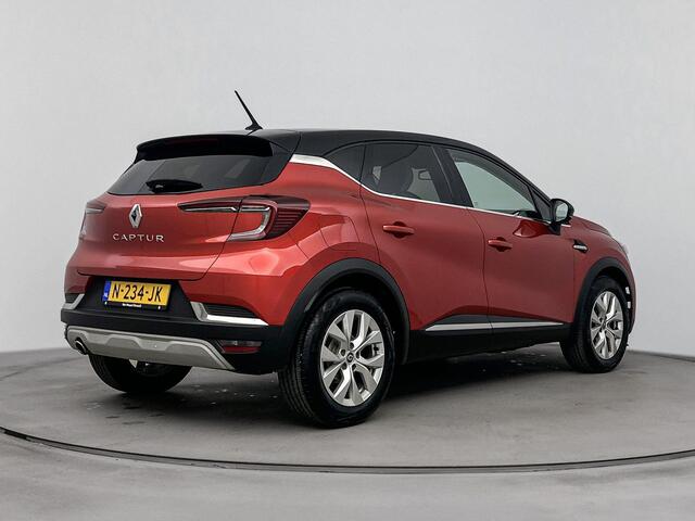 Renault CAPTUR 1.0 TCe 100Pk Intens | Navigatie | Climate Control | Cruise Control | Trekhaak Afneembaar | Parkeersensoren incl. 360 Camera | Apple Carplay/Android Auto | Keyless Entry & Start | Regen-en Lichtsensor | Lichtmetalen Velgen |