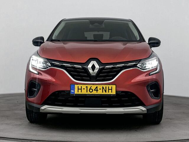 Renault CAPTUR 1.0 TCe 100Pk Intens | Navigatie | Climate Control | Cruise Control | Parkeersensoren incl. Camera | Trekhaak | Apple Carplay/Android Auto | Extra Getint Glas | Keyless Start&Entry |