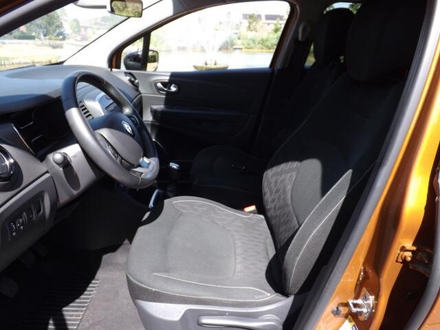 Renault CAPTUR 0.9 TCE LIMITED