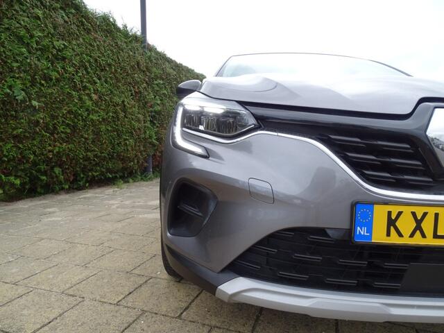Renault CAPTUR 1.6 ET H 145 ZEN-Aux-Usb-Cruise-Navi-