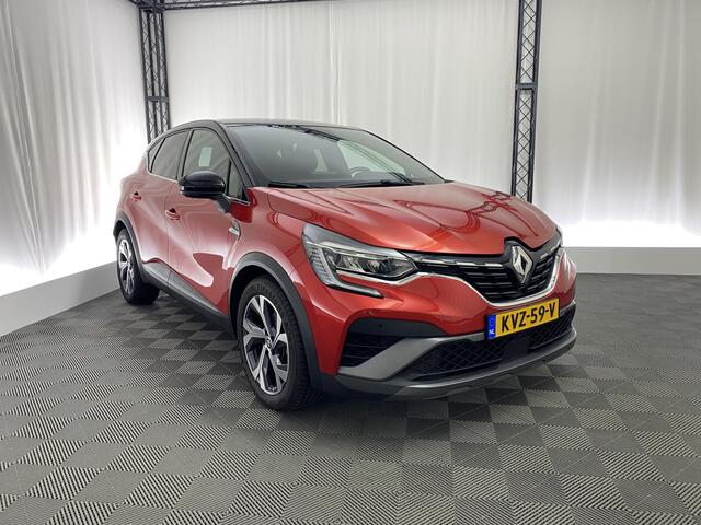 Renault CAPTUR 1.6 E-Tech Plug-in Hybrid 160 R.S. Line | Camera | Sportstoelen | Stoelverwarming | Navi | Cruise | LED