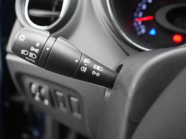 Renault CAPTUR TCe 90 Intens - RIJKLAARPRIJS - Afneembare trekhaak - Camera