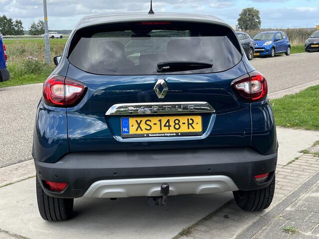 Renault CAPTUR 0.9 TCe Intens / Dealer onderhouden / Trekhaak / Camera / Parkeerhulp V+A / Dodehoek / LMV /