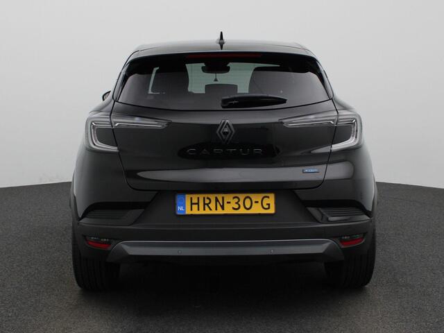 Renault CAPTUR 1.6 E-Tech full hybrid 145Pk esprit Alpine | Google Navigatie | Apple Carplay/Android Auto | Parkeersensoren Voor & Achter | Achteruitrijcamera | Adaptieve Cruise Control | Stuurverwarming | Climate Control |