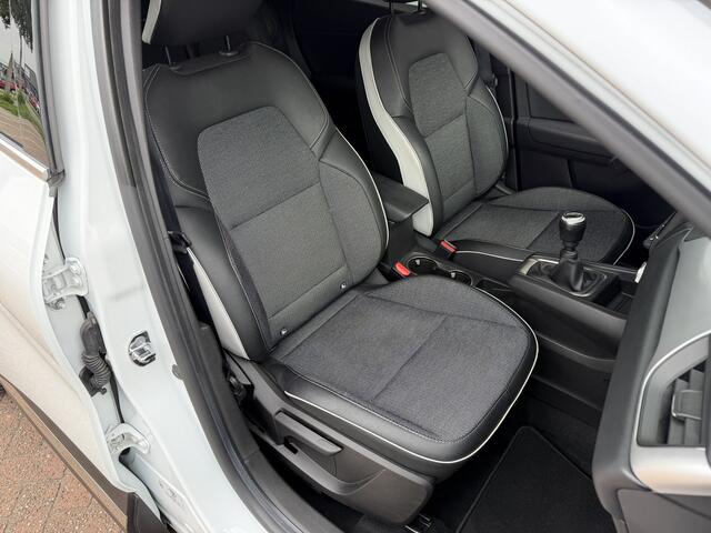 Renault CAPTUR 1.0 TCe 90 techno | afn.trekhaak | adaptieve cruise | pack winter | tijdelijk gratis Top Afleverpakket twv Eur 695