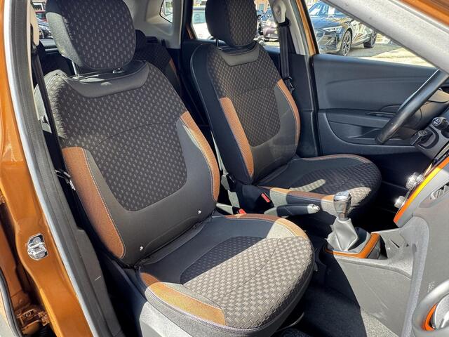 Renault CAPTUR TCe 90 Intens 2-TONE/LED/CAMERA/TREKHAAK/NL-AUTO/68.000 KM!