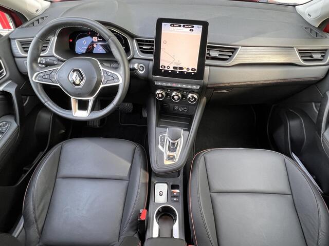 Renault CAPTUR 1.6 E-Tech Plug-in Hybrid 160 Initiale Paris / Dealer onderhouden / Accu SoH 91,56 % / BOSE audio / Leder / Camera 360° / Stuur- & Stoelverwarming / 18" LM wielen & All Season banden /