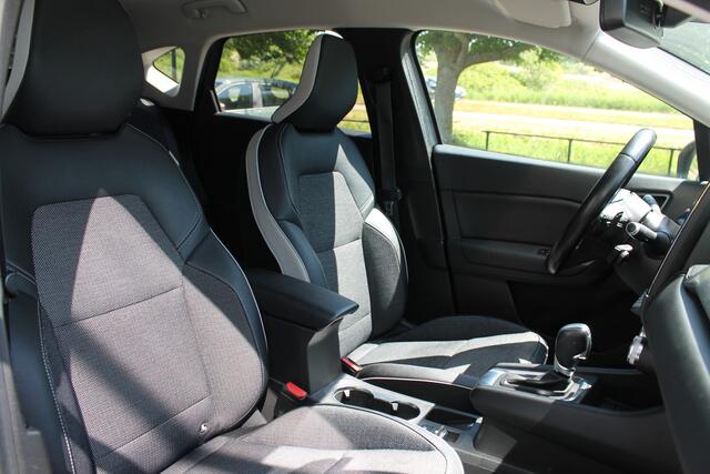Renault CAPTUR 1.3 TCe 130 AUT Intens | Climat Control | Trekhaak | Camera | Cruise – foto 9