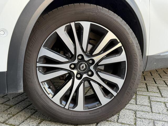 Renault CAPTUR 1.3 TCe 155 Initiale Paris | BOSE | 360 camera | Leder | Parkeerhulp | Stoelverwarming – foto 2