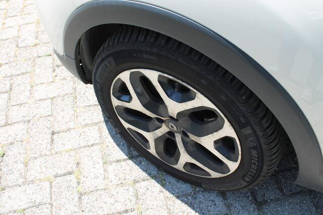 Renault CAPTUR 0.9 TCe Intens | navigatie | trekhaak | climate control – foto 8
