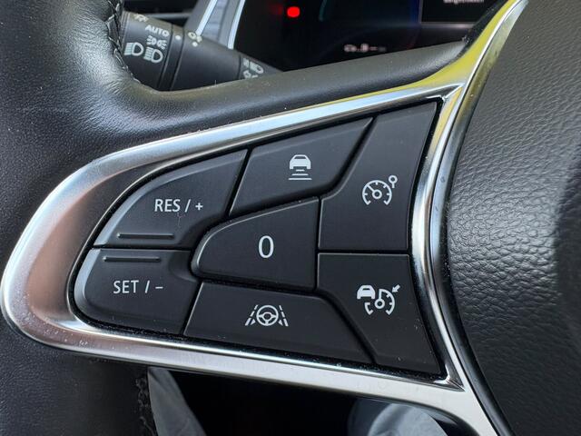 Renault CAPTUR 1.6 E-Tech full hybrid 145 PK iconic | Lederen bekleding en stoel elektrisch bedienbaar | 360 camera | Stoelverwarming voor | – foto 6