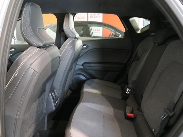 Renault CAPTUR 1.8 E-Tech full hybrid 160 techno Camera, Adaptive Cruise, Clima, Google Navi – foto 8