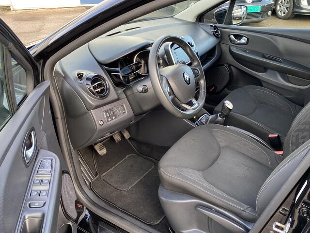 Renault CLIO 0.9 TCe Limited, AIRCO(CLIMA), CRUISE CONTROL, PARKEERSENSOREN, GROOT NAVIGATIE, 4X ELEK-RAMEN, BLUETOOTH-RADIO-USB-AUX, ISOFIX, LED DAGRIJVERLICHTING, CENT-VERGRENDELING, LM-VELGEN