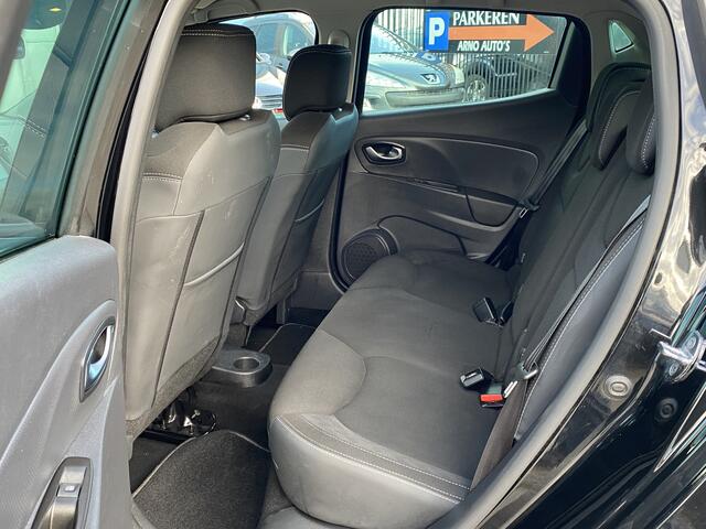 Renault CLIO 0.9 TCe Limited, AIRCO(CLIMA), CRUISE CONTROL, PARKEERSENSOREN, GROOT NAVIGATIE, 4X ELEK-RAMEN, BLUETOOTH-RADIO-USB-AUX, ISOFIX, LED DAGRIJVERLICHTING, CENT-VERGRENDELING, LM-VELGEN