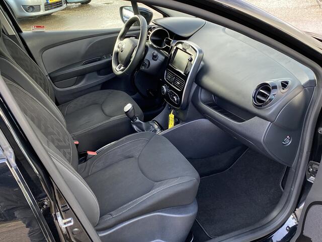 Renault CLIO 0.9 TCe Limited, AIRCO(CLIMA), CRUISE CONTROL, PARKEERSENSOREN, GROOT NAVIGATIE, 4X ELEK-RAMEN, BLUETOOTH-RADIO-USB-AUX, ISOFIX, LED DAGRIJVERLICHTING, CENT-VERGRENDELING, LM-VELGEN
