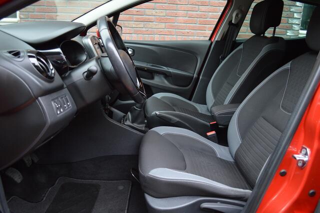 Renault CLIO 0.9 TCe Dynamique Navi Clima Cruise Trekh Pdc