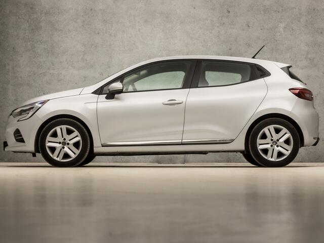 Renault CLIO 1.0 TCe Zen (APPLE CARPLAY, GROOT NAVI, PARKEERSENSOREN, SPORTSTOELEN, CRUISE, LED KOPLAMPEN, NIEUWE APK, NIEUWSTAAT)