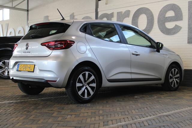 Renault CLIO 1.0 TCe 90 Equilibre | Incl. 12 maanden garantie | Cruise control | Apple carplay/Android auto | Airco | Navigatie | DAB radio | Parkeersensoren | Lane assist |