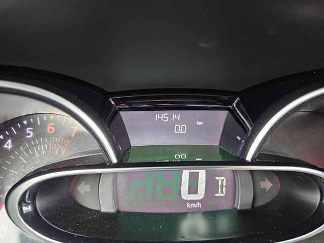 Renault CLIO 1.2 TCe Intens // Automaat // NAP