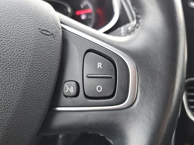 Renault CLIO 1.2 TCe Intens // Automaat // NAP