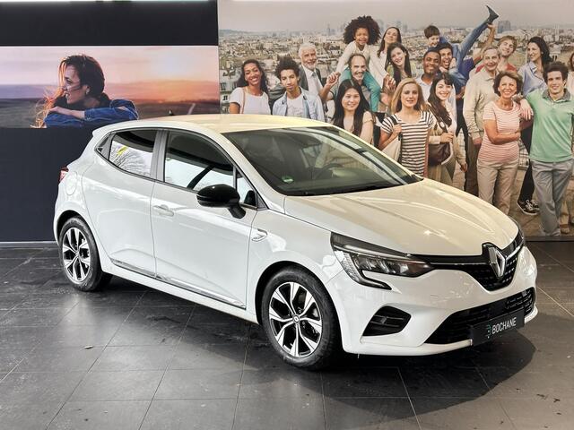 Renault CLIO 1.6 E-Tech Hybrid 140 Zen AUTOMAAT | NAVIGATIE | ACHTERUITRIJCAMERA | LICHTMETALEN VELGEN