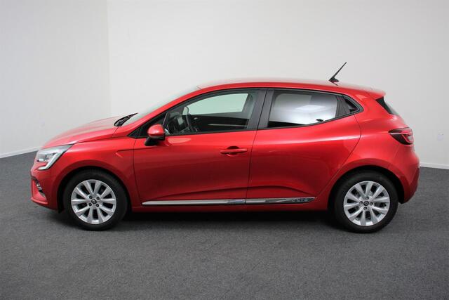 Renault CLIO 1.0 TCe 100pk Experience Demo! | Navigatie | Climate Control | Cruise control | Lichtmetalen Velgen | Parkeer Sensoren | Extra Getint glas | 5 deurs