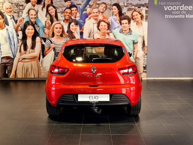 Renault CLIO 0.9 TCe Zen - Navi, cruise, airco, afneembare trekhaak