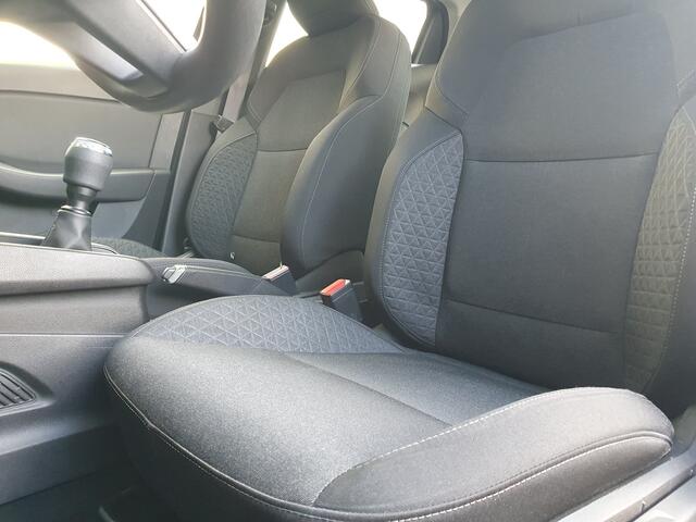 Renault CLIO 1.0 TCe Zen NAVI/PDC/CRUISE/AIRCO/LMV