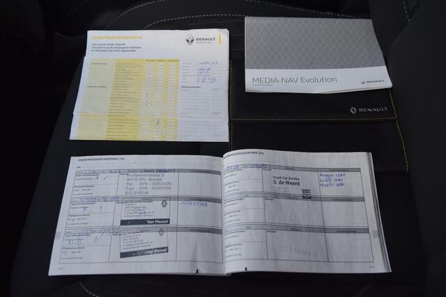 Renault CLIO Estate 0.9 TCe Limited 90PK met Carplay/Cruise/Airco/Lmv