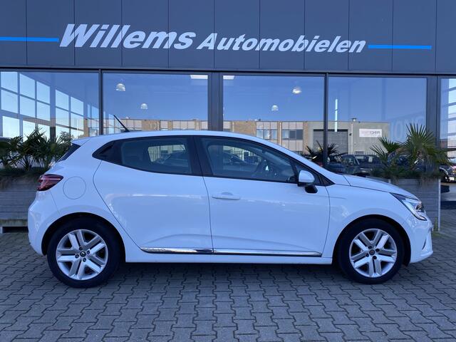 Renault CLIO 1.0 TCe Zen Adaptive Cruise Control , Navigatie, App Connect