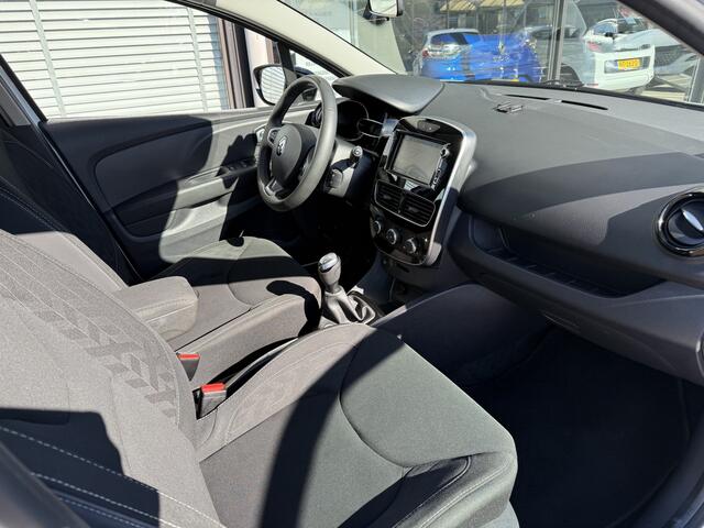 Renault CLIO Limited Tce 90 | trekhaak | keyless entry | Apple Carplay / Android Auto | tijdelijk gratis Top Afleverpakket twv Eur 695