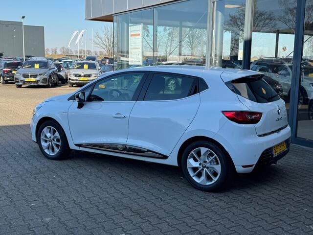 Renault CLIO 0.9 TCe Limited - navi - sensoren - trekhaak
