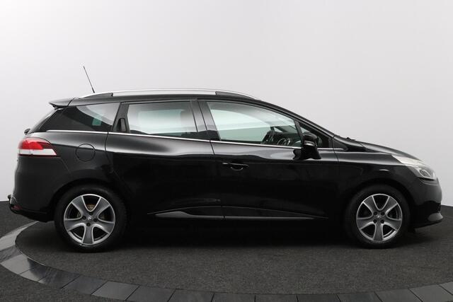 Renault CLIO Estate TCe 90 Night&Day | Airco | Navigatie | Trekhaak |
