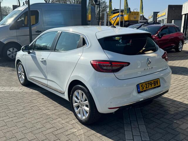 Renault CLIO TCe 90 Zen | Parkeersensoren Achter | Stoelverwarming |