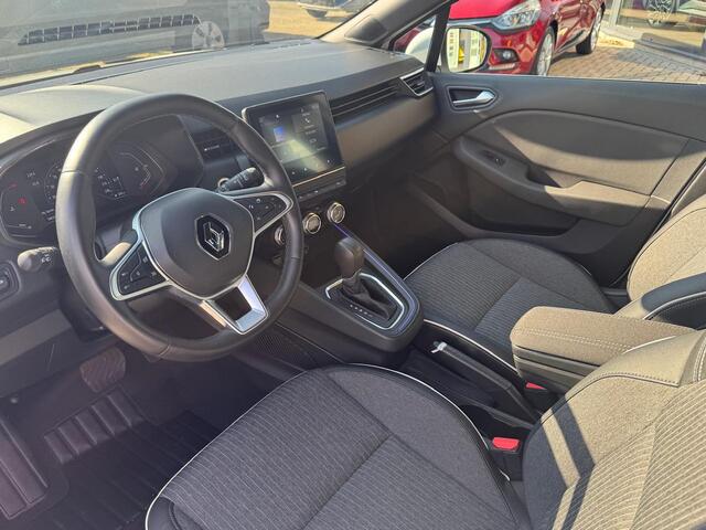Renault CLIO TCe 90 Zen | Parkeersensoren Achter | Stoelverwarming |