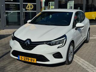 renault-clio-tce-90-zen--parkeerse