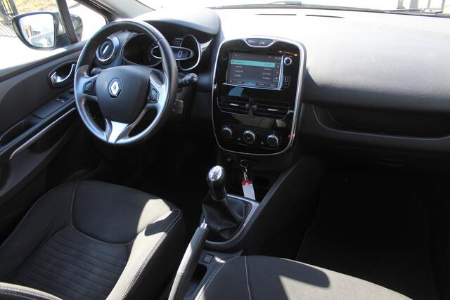 Renault CLIO Estate 0.9 TCe Limited Navigatie/Cruise control/Parkeersensoren/Airco/Bluetooth/Multifunctioneel stuurwiel/Spraakbediening/16'' Lichtmetalen velgen/Elektrische ramen/Elektrisch verstelbare spiegels.