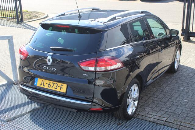Renault CLIO Estate 0.9 TCe Limited Navigatie/Cruise control/Parkeersensoren/Airco/Bluetooth/Multifunctioneel stuurwiel/Spraakbediening/16'' Lichtmetalen velgen/Elektrische ramen/Elektrisch verstelbare spiegels.