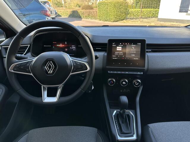 Renault CLIO V E-Tech Full Hybrid 145 Evolution
