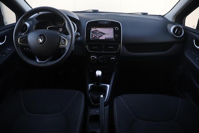 Renault CLIO Estate 0.9 TCe Limited Navigatie Clima Cruise Bluetooth Parkeersensor 16 inch LMV Getint Glas