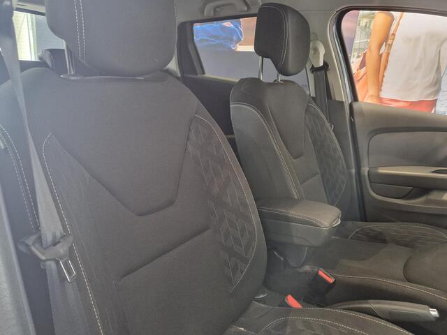 Renault CLIO Estate 0.9 TCe Limited NAVIGATIE | TREKHAAK | PARKEERSENSOREN ACHTER