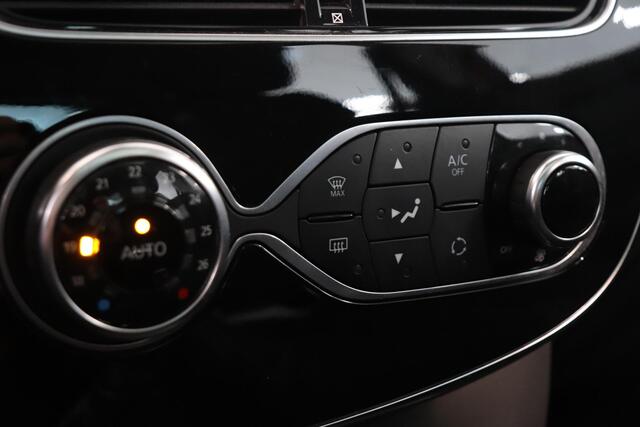 Renault CLIO 0.9 TCe Limited | Panoramadak | Climatronic | Navigatie | Cruise control |
