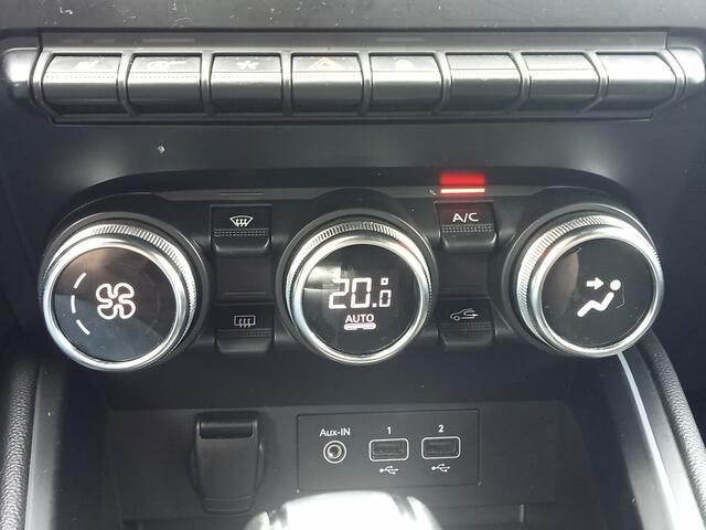 Renault CLIO 1.3 TCe Initiale Paris | Nieuw Binnen | Navigatie | Automaat | Stoel/Stuur Verwarming |
