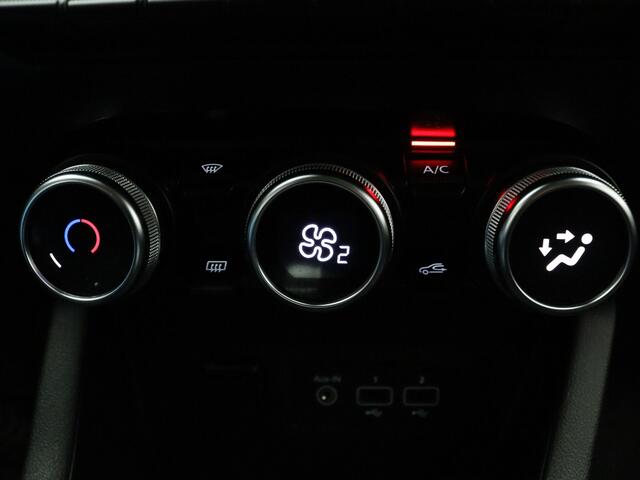 Renault CLIO 1.6 E-Tech Hybrid 140 Business Zen Cruise | Climate | Navi | Parkeersens. achter | Trekhaak