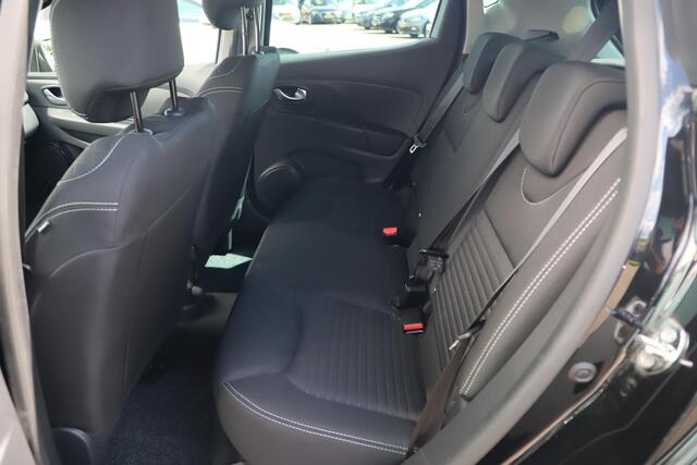 Renault CLIO 0.9 TCe Intens Keyless 16 inch LMV Navigatie Bluetooth Airco Cruise Control Getint Glas
